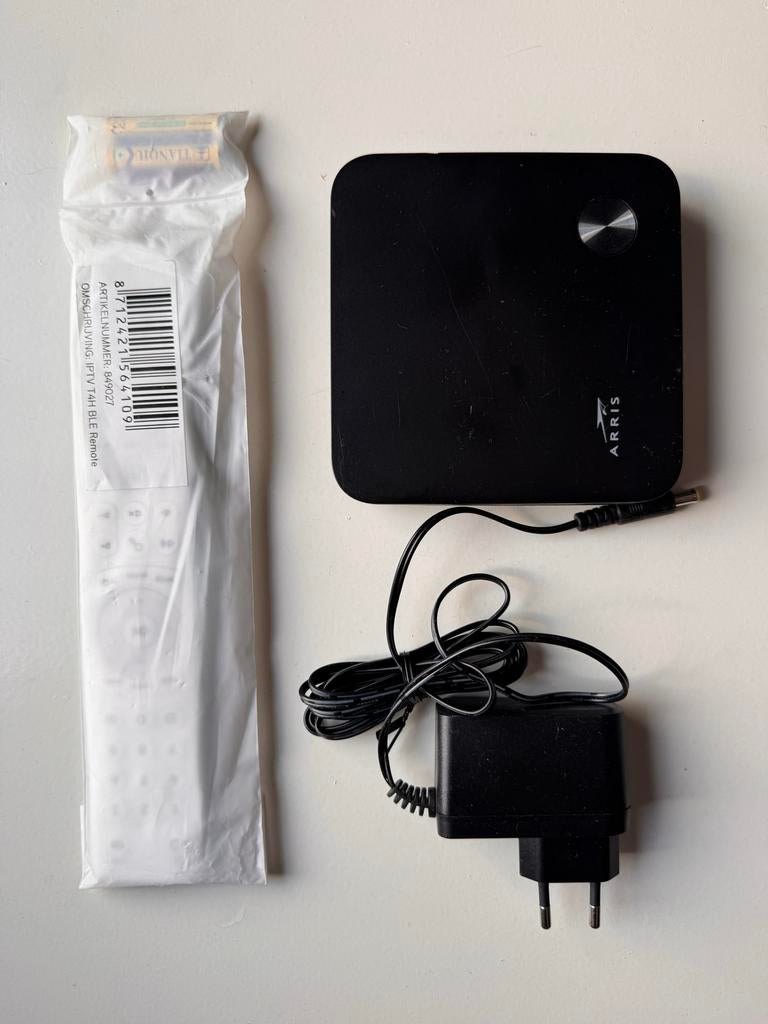 2 Arris VIP5202 KPN decoder met afstandsbediening, Audio, Tv en Foto, Ophalen of Verzenden, Gebruikt, Decoder