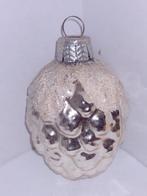 oude zilveren kerstbal dennenappel H 6 cm, Ophalen, Gebruikt