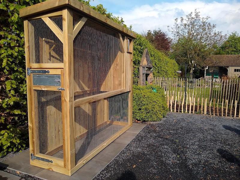 Volière R1 Nachthok, Dieren en Toebehoren, Vogels | Hokken en Kooien, Ophalen of Verzenden, Nieuw, Hout, Volière
