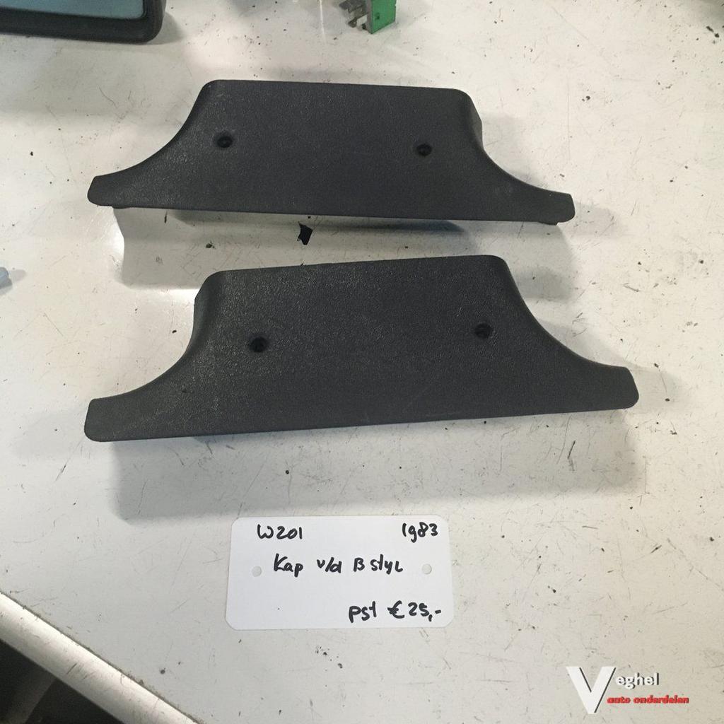 Mercedes W201 1983 B Stijl Kap onder Links of Rechts