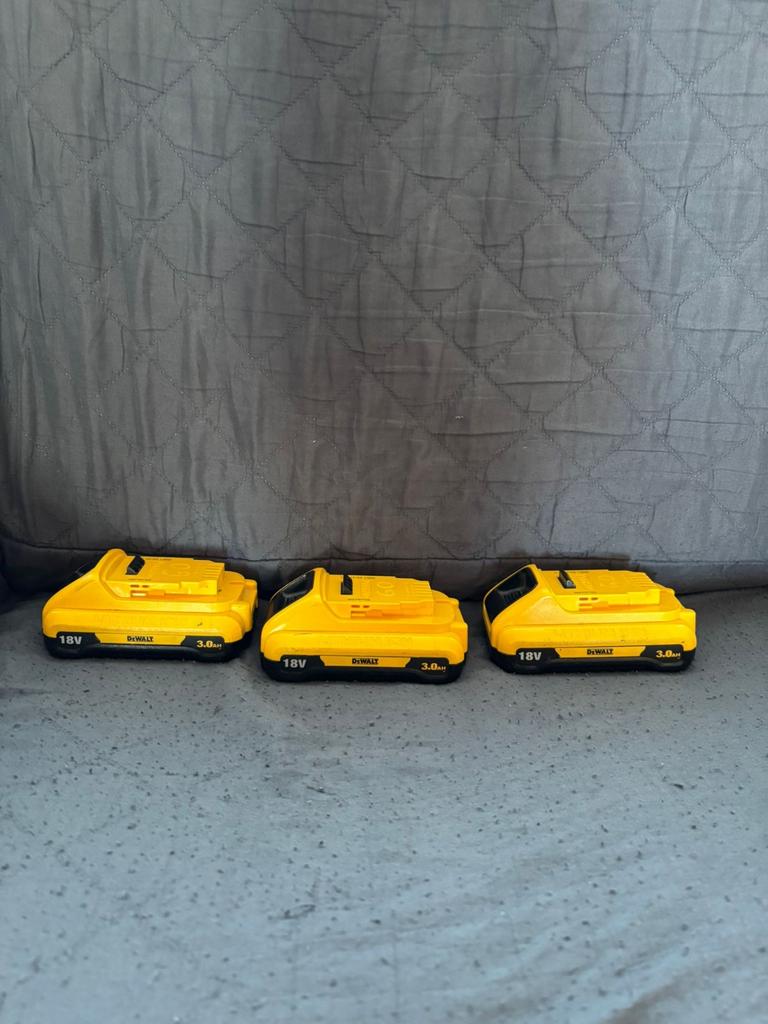 Dewalt Accu's 3x - Zo goed als nieuw!!!, Ophalen of Verzenden, Zo goed als nieuw