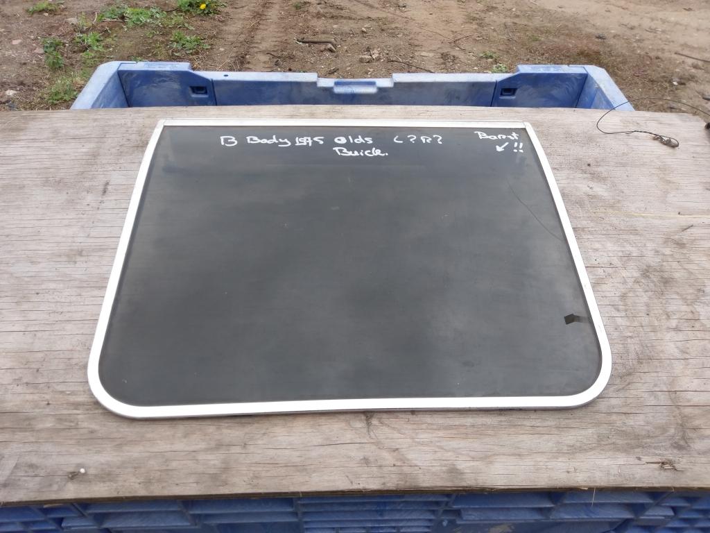 Pontiac Grand Prix t-tops, t-roof panels, targa daken, Gebruikt, Info@gm.com, Ophalen of Verzenden, P.O. BOX 33170 Detroit, MI 48232-5170