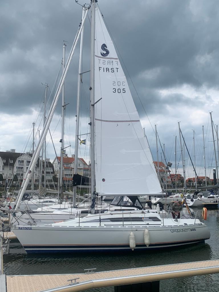 Beneteau First 305, Ophalen, Gebruikt, Diesel, 9 tot 12 meter