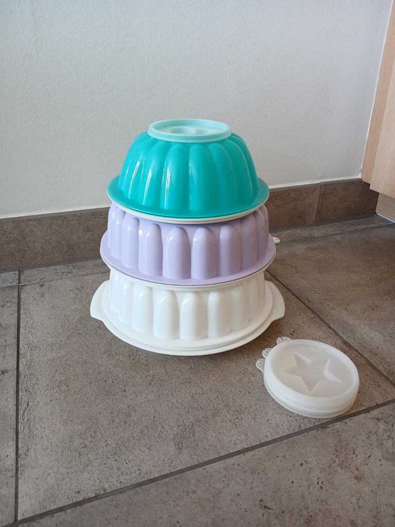 Tupperware puddingvorm/vliegende schotel/rijstvorm/gastronoo, Huis en Inrichting, Keuken | Tupperware, Ophalen of Verzenden, Zo goed als nieuw