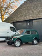 Lada Niva 1.7i 4x4 1999 Groen, Niva, Zwart, 1690 cc, 4 stoelen