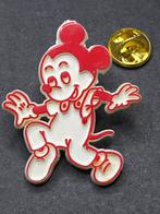 Vintage Mickey Mouse Pin - Disney Collectible, Gebruikt, Walt disney productions, Ophalen of Verzenden, Nvt