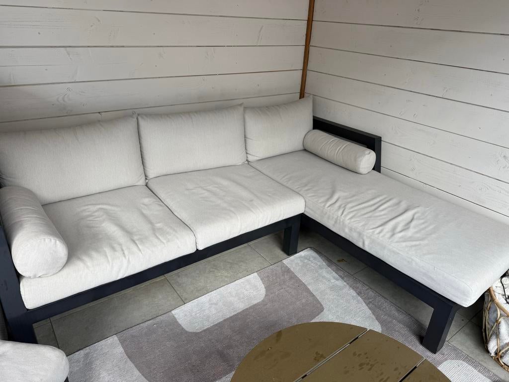 Loungeset aluminium zwart met beige kussens, Tuin en Terras, Ophalen, 4 zitplaatsen, Gebruikt, Aluminium