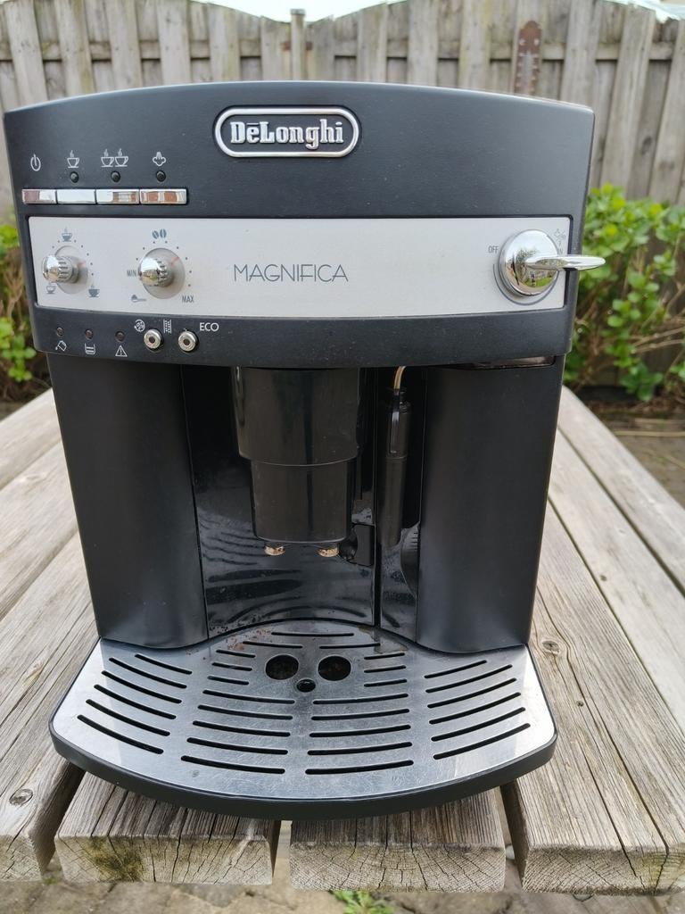 DeLonghi Magnifica Koffiemachine - Defect, Ophalen of Verzenden