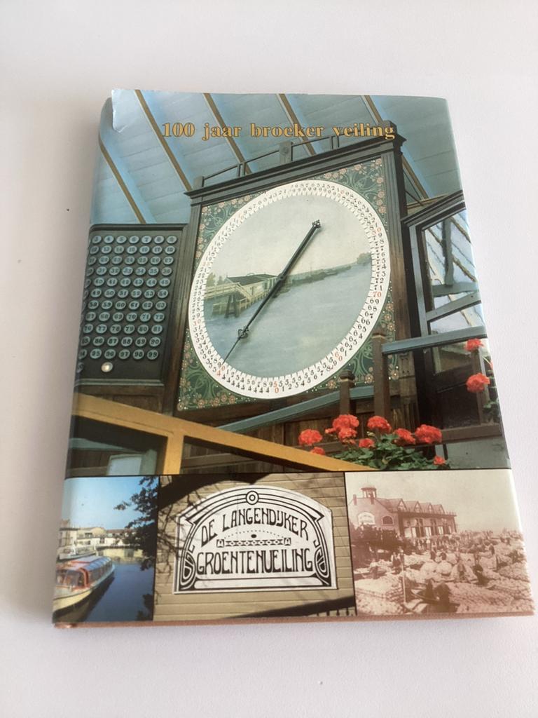 100 jaar broeker veiling - Simon Entius, Boeken, Geschiedenis | Stad en Regio, Gelezen, 20e eeuw of later, Ophalen of Verzenden