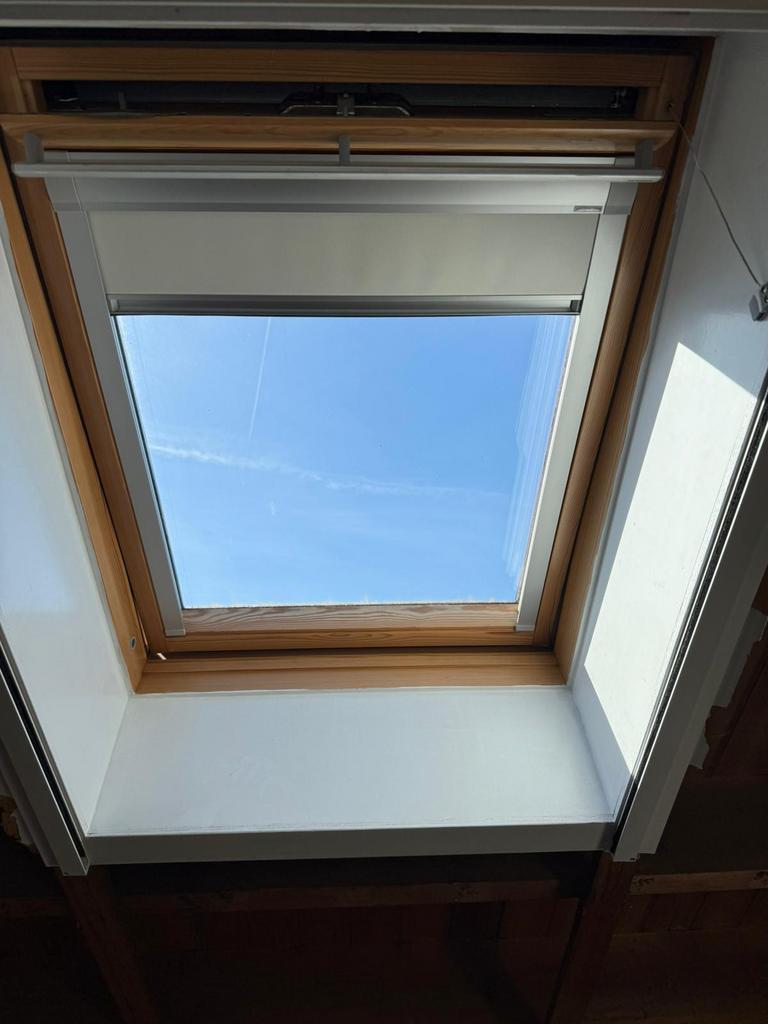Velux dakraam- met zonwering en hor, Ophalen, Minder dan 80 cm, 80 tot 120 cm, Zo goed als nieuw