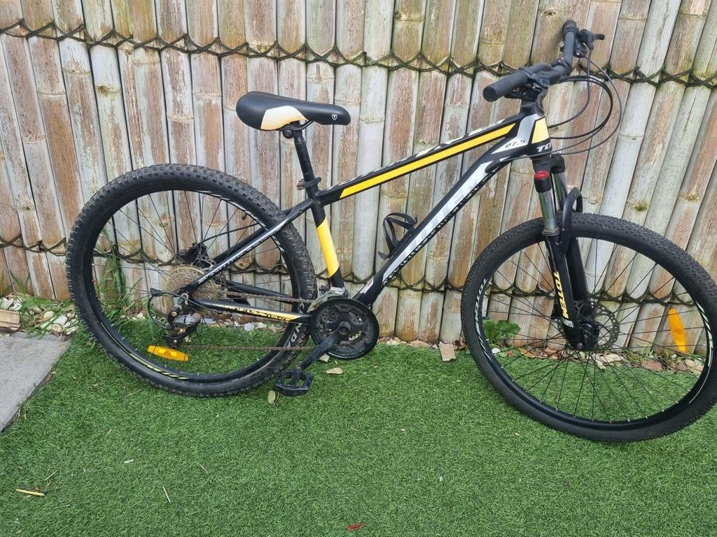 Totem mountainbike, zwart met geel, Fietsen en Brommers, Fietsen | Mountainbikes en ATB, Ophalen of Verzenden
