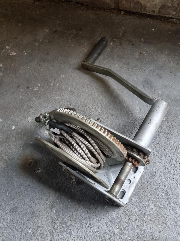 lier voor b.v op aanhanger, Ophalen, Gebruikt