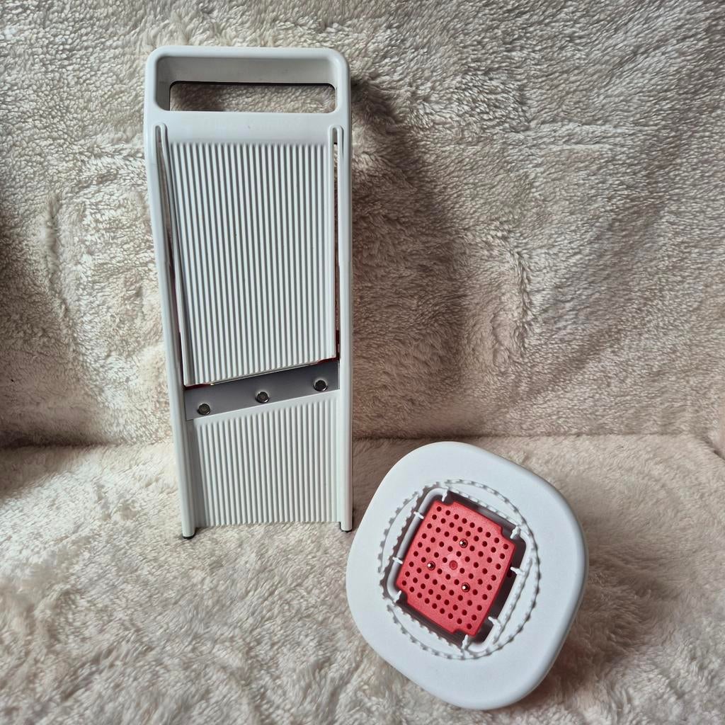 25% KORTING:Tupperware Mandoline Junior - Handige Keukenhulp, Huis en Inrichting, Keuken | Tupperware, Tupperware, Overige typen