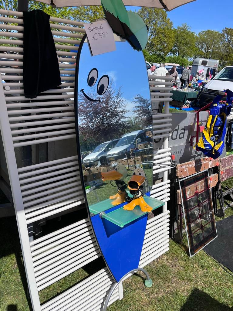 Leuke kinderspiegel met plankje - Kapsalon spiegel, Ophalen, Gebruikt, Overige vormen, 150 tot 200 cm