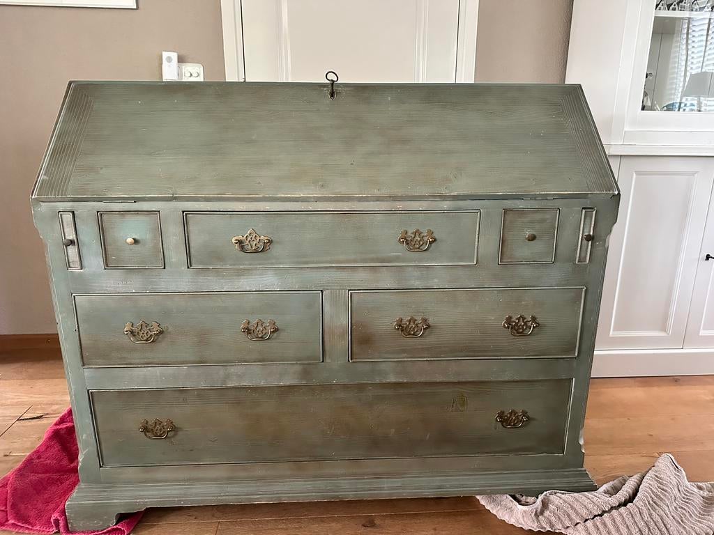 Leuke secretaire grenenhout, Ophalen, Gebruikt