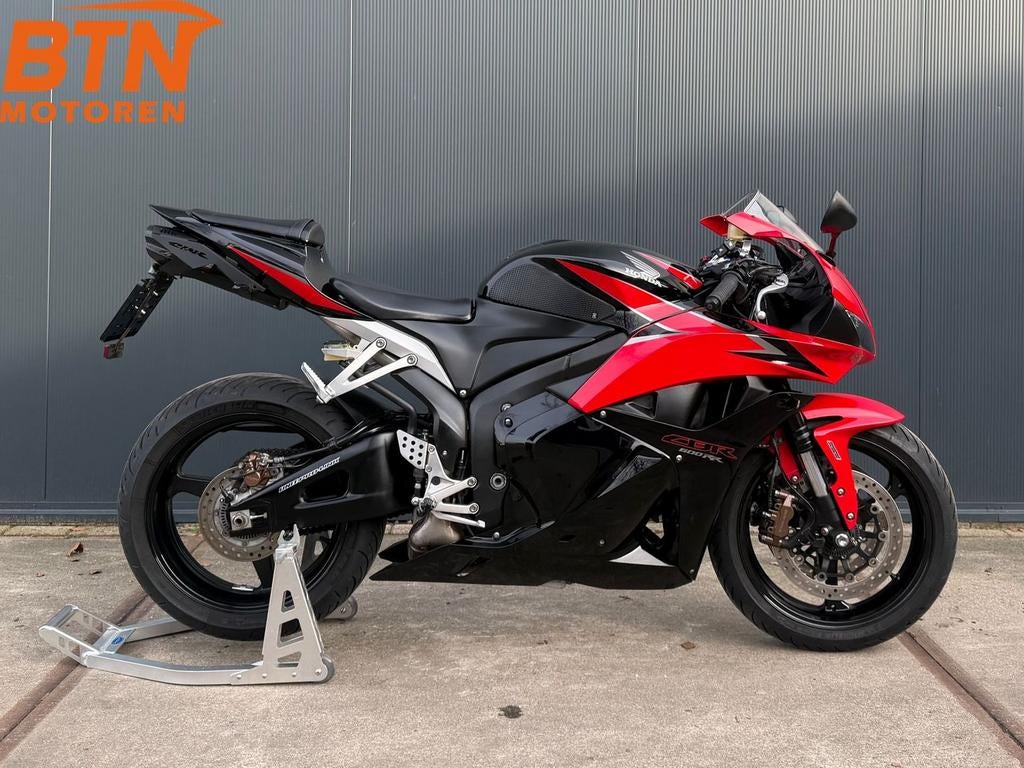 Honda CBR 600 RR C-ABS ABS (2010) Mivv Origineel NL, HONDA, 4 cilinders, Motorrijbewijs A, Onbekend