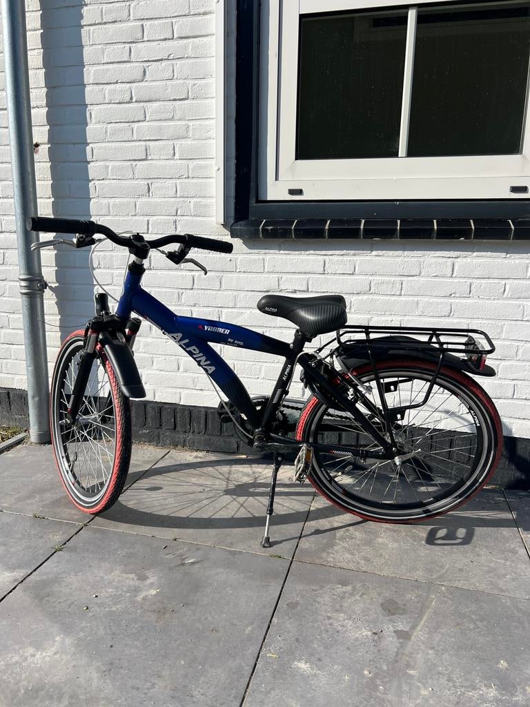 Alpina Yabber jongensfiets 22 inch, Fietsen en Brommers, Ophalen, Zo goed als nieuw, 22 inch, Handrem