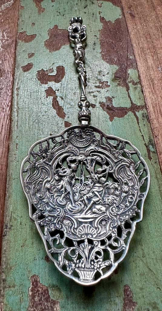 Zilveren (835) ajour lepel/schep met pastorale voorstelling, Antiek en Kunst, Antiek | Goud en Zilver, Zilver, Ophalen of Verzenden