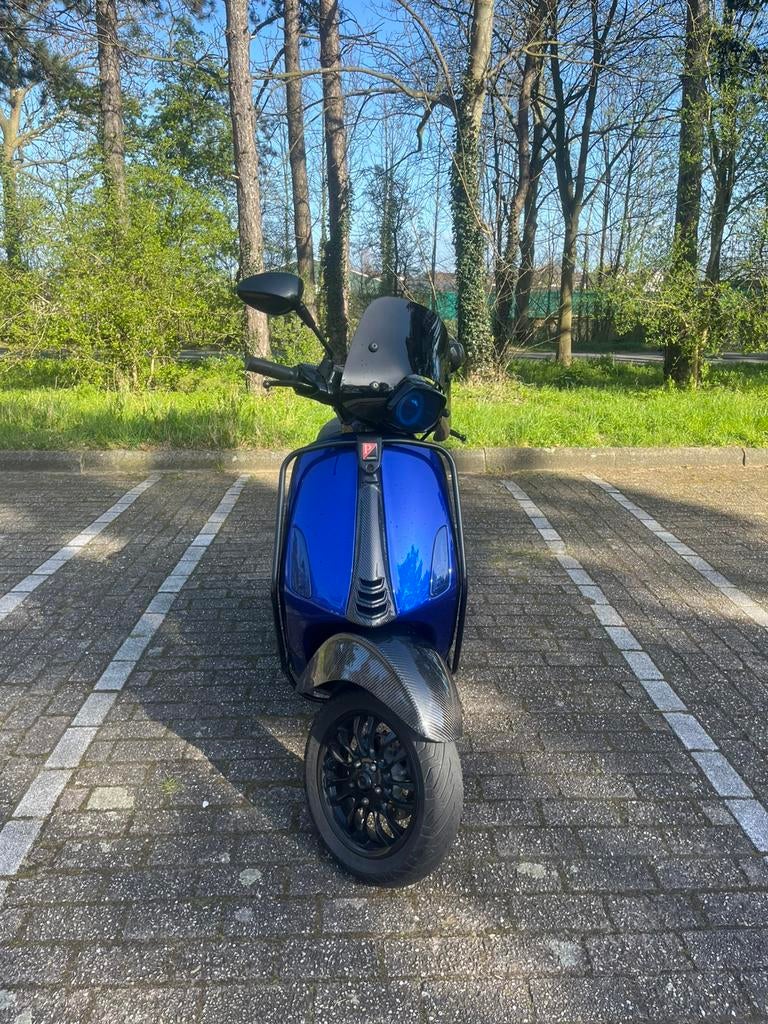 Vespa sprint custom, Ophalen, Maximaal 45 km/u, Vespa S, Zo goed als nieuw