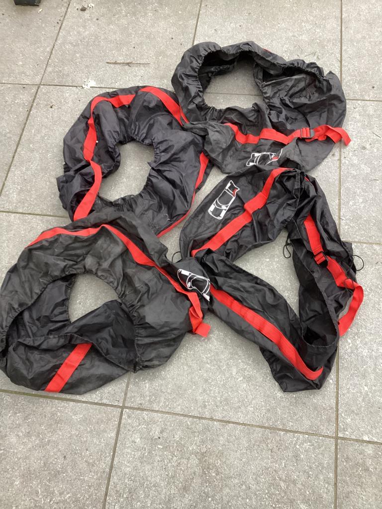 Autobanden hoes 4 stuks, Motoren, Ophalen of Verzenden, Tweedehands