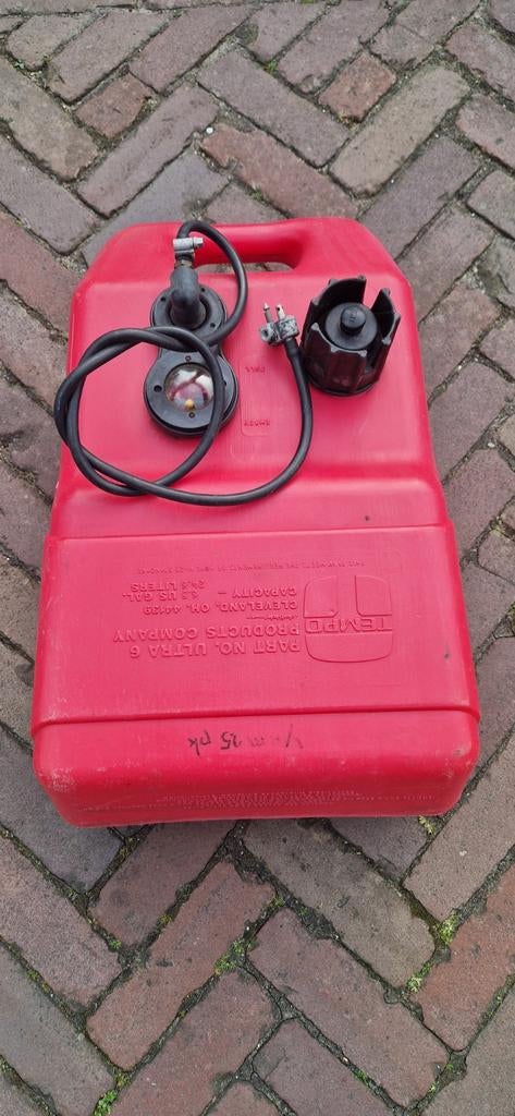 25 liter brandstof tank, Watersport en Boten, Ophalen, Motor en Techniek, Motorboot