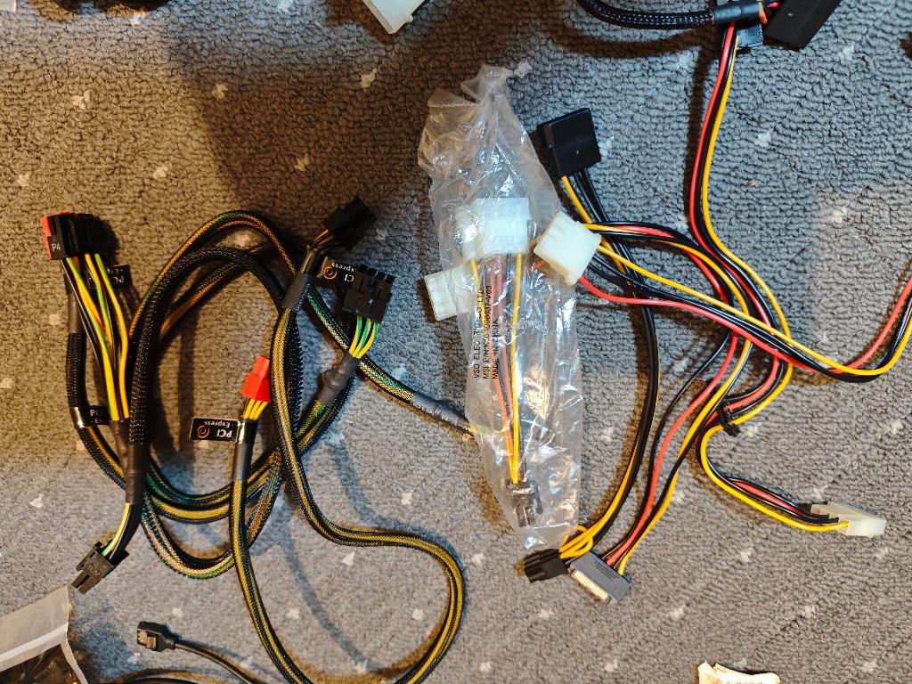 PSU kabels rest (zie ook mijn andere advertenties), Ophalen of Verzenden, Nieuw