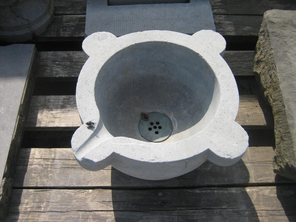 mooie oude arduinen vijzel als handenwasser, Ophalen