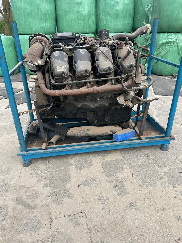 Scania v8 motor, Ophalen of Verzenden, Gebruikt