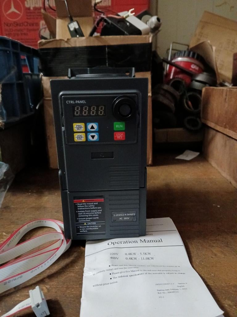 fequentie regeling motoren, Ophalen, Zo goed als nieuw