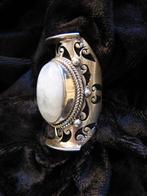 Prachtige Lange Handgemaakte Zilveren Ring met Maansteen, Verzenden, Zilver, Ring, Met edelsteen