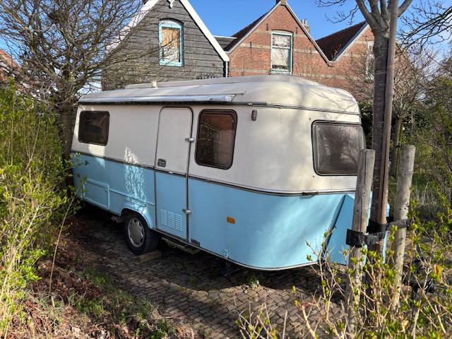 eriba troll caravan, Caravans en Kamperen, Koelkast, Tot en met 2, Kleine zit, Particulier