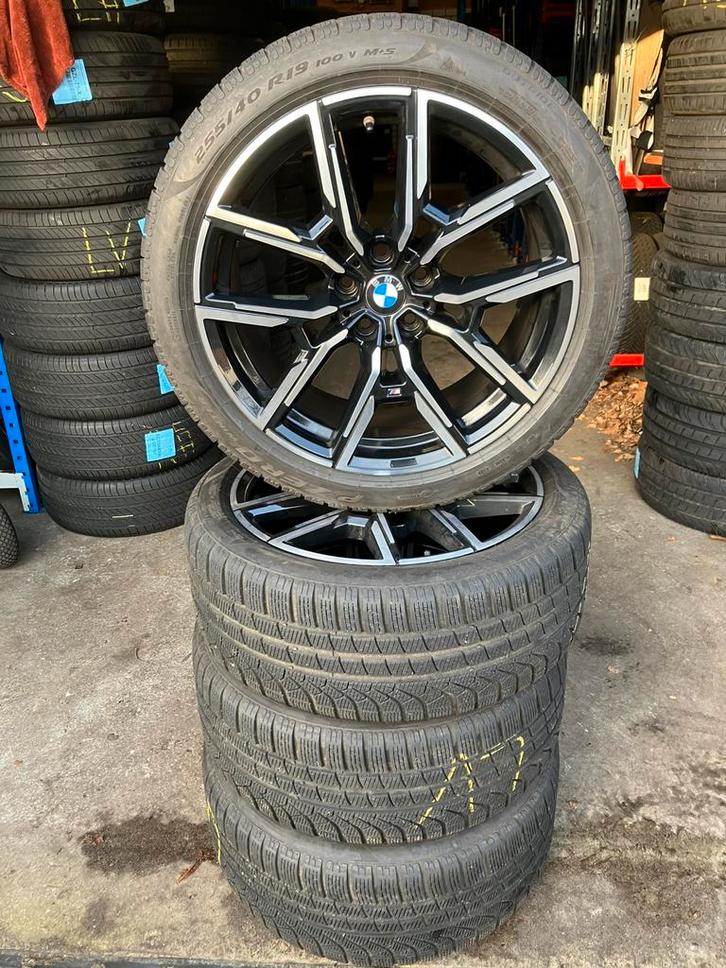 19 inch originele BMW 4-serie I4 G26 velgen met winterbanden, Auto-onderdelen, Banden en Velgen, Banden en Velgen, Winterbanden