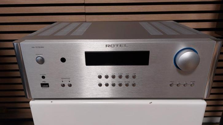 ROTEL RA-1572MKII zilver, Audio, Tv en Foto, Versterkers en Receivers, Zo goed als nieuw, Stereo, 120 watt of meer, Overige merken