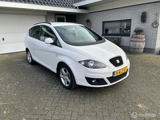 Seat Altea XL 1.2 TSI Ecomotive Copa Airco Cruise Nieuwe APK, Auto's, Seat, Bedrijf, Te koop, Altea XL, ABS, Airbags, Airconditioning
