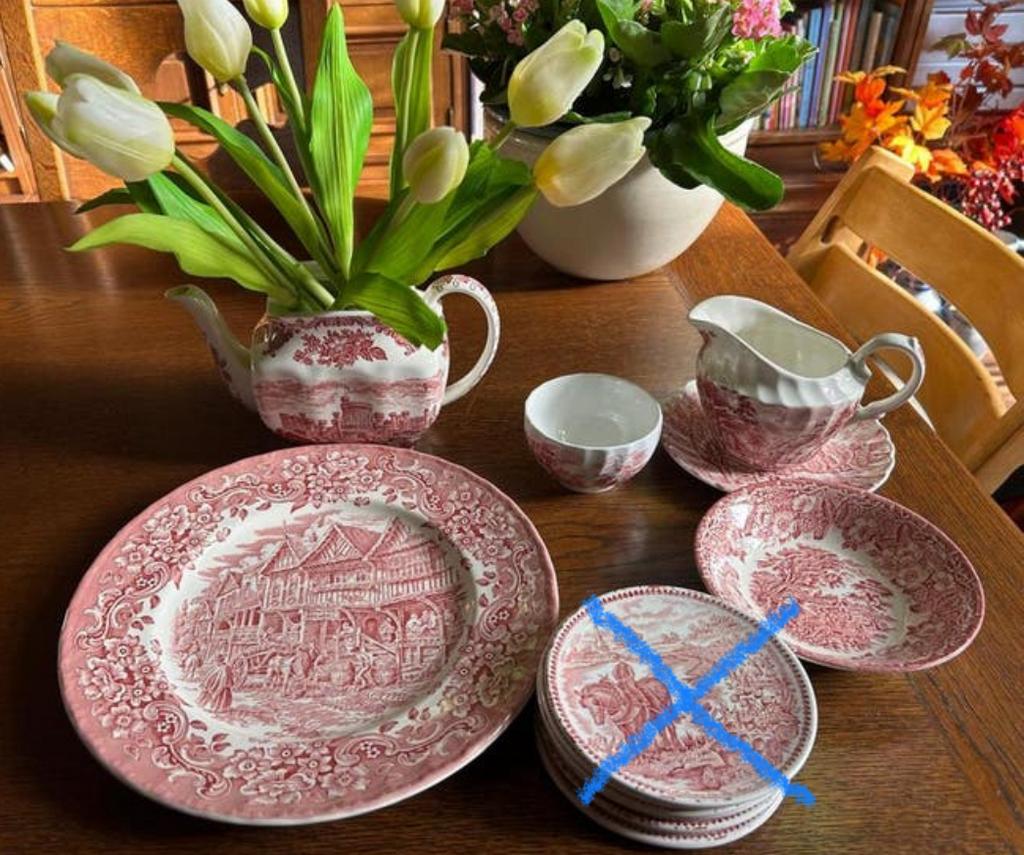 Engels rood servies, Ophalen