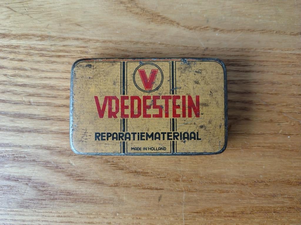 Vintage Vredestein reparatie blikje, Ophalen of Verzenden, Gebruikt, Overige