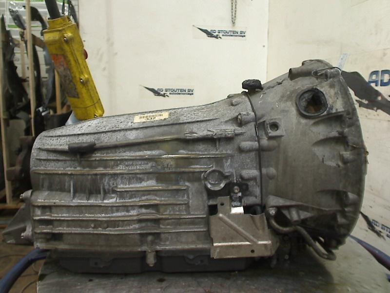 Versnellingsbak Automaat Vito (447.6) 2015, Gebruikt, Mercedes-Benz AG, Mercedes-Benz, Mercedesstraße 120, Stuttgart 70372, , Duitsland