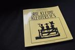 📒 Drie kleine kleutertjes - Grootmoeders rijmpjes versjes, Ophalen of Verzenden, Gelezen, Jongen of Meisje, Non-fictie