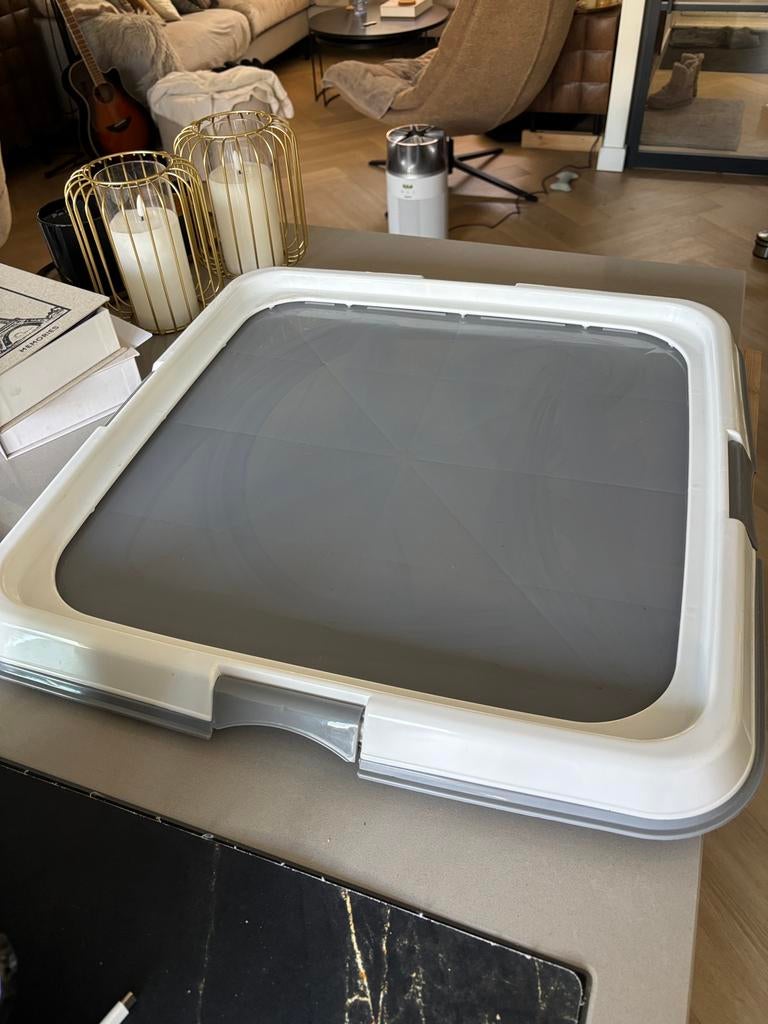 Puppy pad houder / pupypad houder, Ophalen, Zo goed als nieuw