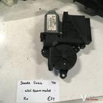 Skoda Fabia 2000 Raammotor Rechtsvoor, Gebruikt, -, -, Ophalen of Verzenden