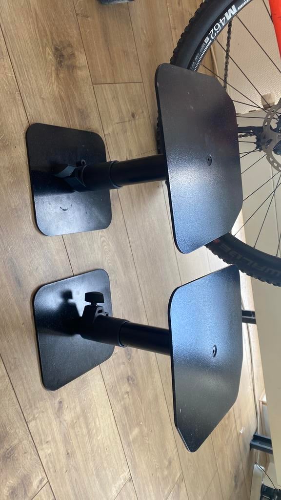 Speaker standaard 2 stuks, Muziek en Instrumenten, Standaards, Ophalen, Speaker