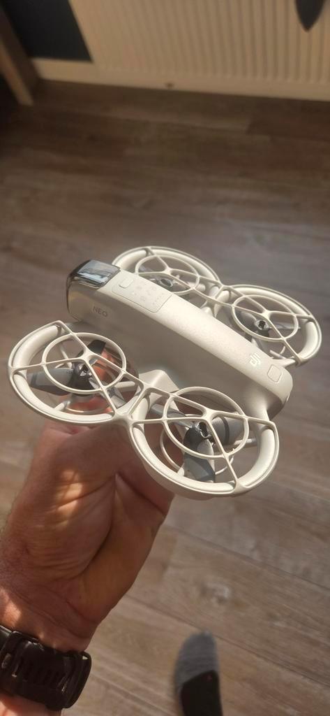 DJI NEO, Audio, Tv en Foto, Drones, Nieuw, Ophalen of Verzenden