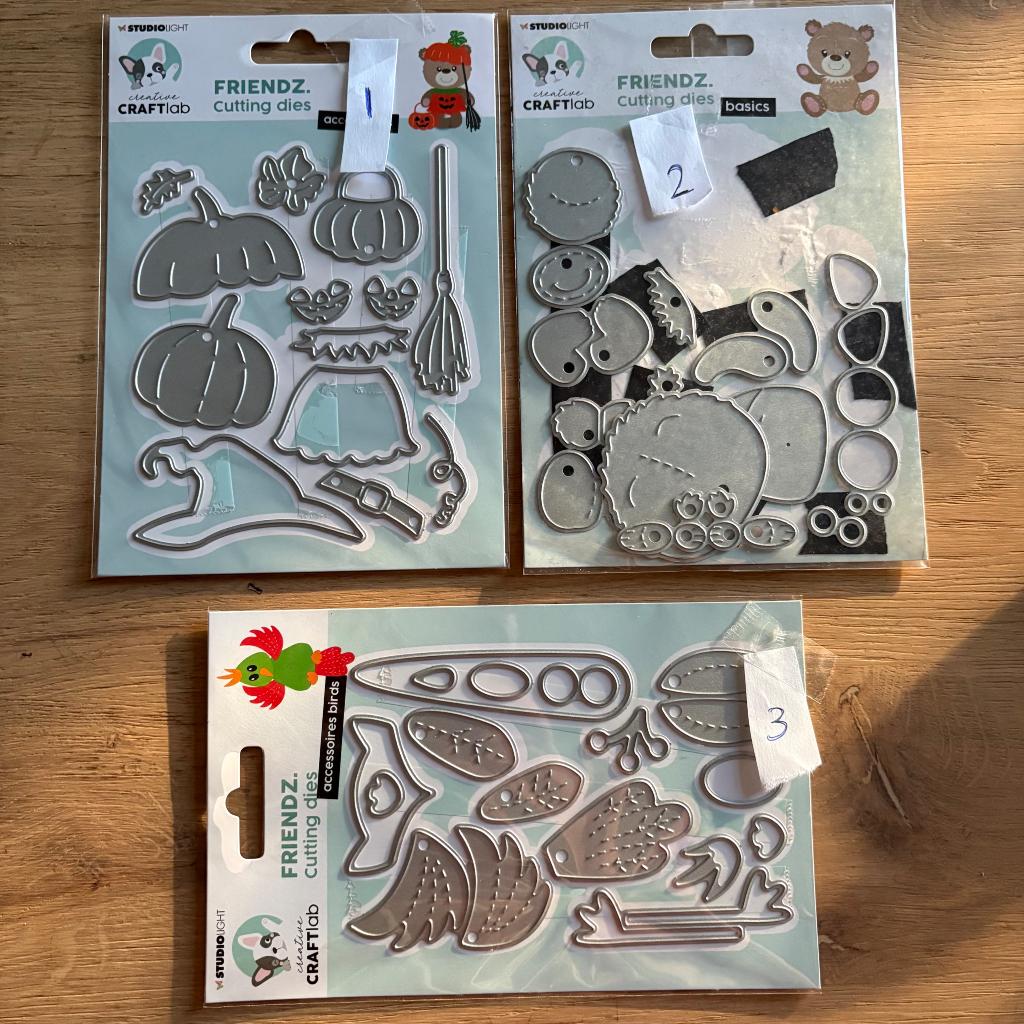 Snijmal Studiolight, Craftlab friendz, Hobby en Vrije tijd, Kaarten | Zelf maken, Ophalen of Verzenden, Zo goed als nieuw, Overige thema's