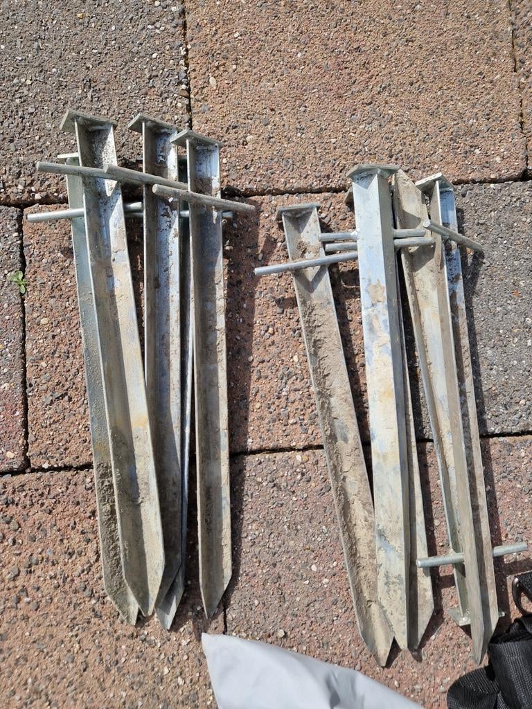 Tien haringen - Grondankers voor tent of zeil, Ophalen of Verzenden, Gebruikt