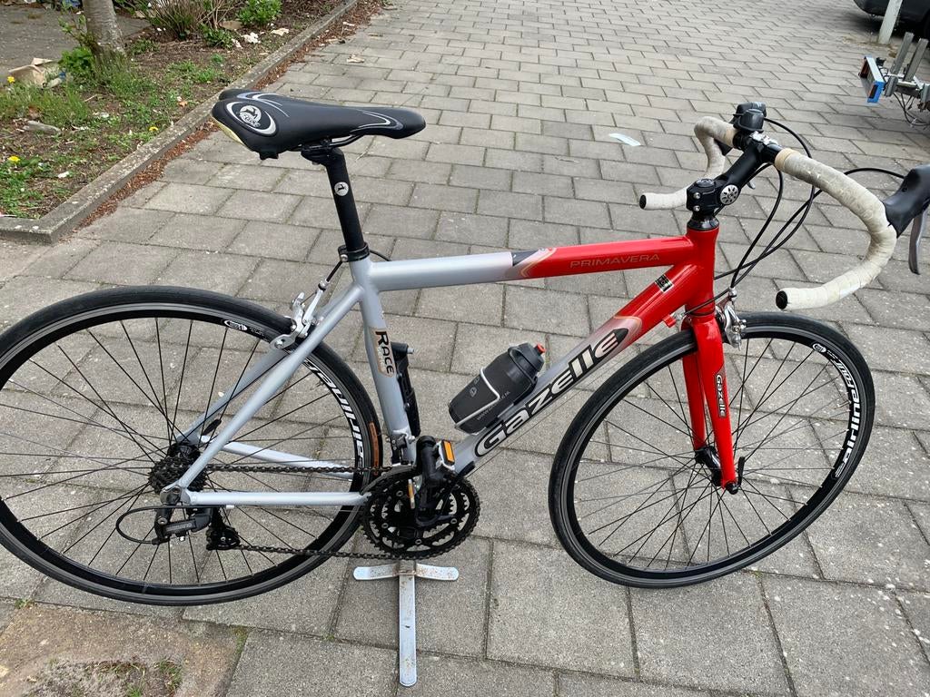Race fiets rijd prima alles werk perfect voor dames en heren, Fietsen en Brommers, 28 inch, Gebruikt, Aluminium, 49 tot 53 cm