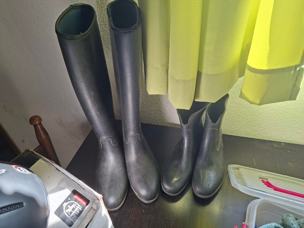 Paardrijset, helm, handschoenen, laarzen., Ophalen of Verzenden, Gebruikt