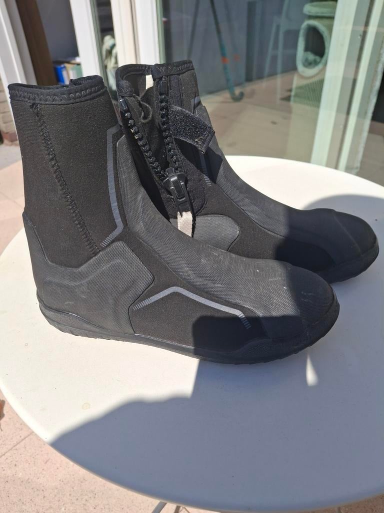 Zeilschoenen /surfschoen - Maat EU 34/35, Watersport en Boten, Watersportkleding, Ophalen, Gebruikt, Kind, Zeil- of Surfschoenen