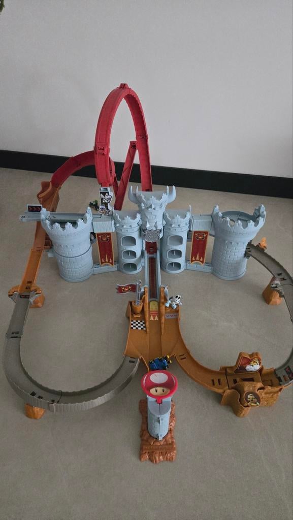 Hot Wheels Mario Kart Bowser's Castle speelset. , Kinderen en Baby's, Speelgoed | Racebanen, Ophalen of Verzenden, Hot Wheels