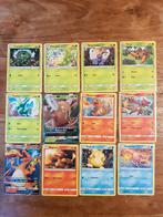 Hidden fates complete basisserie in uitstekende staat engels, Verzenden, Zo goed als nieuw, Meerdere kaarten, Foil