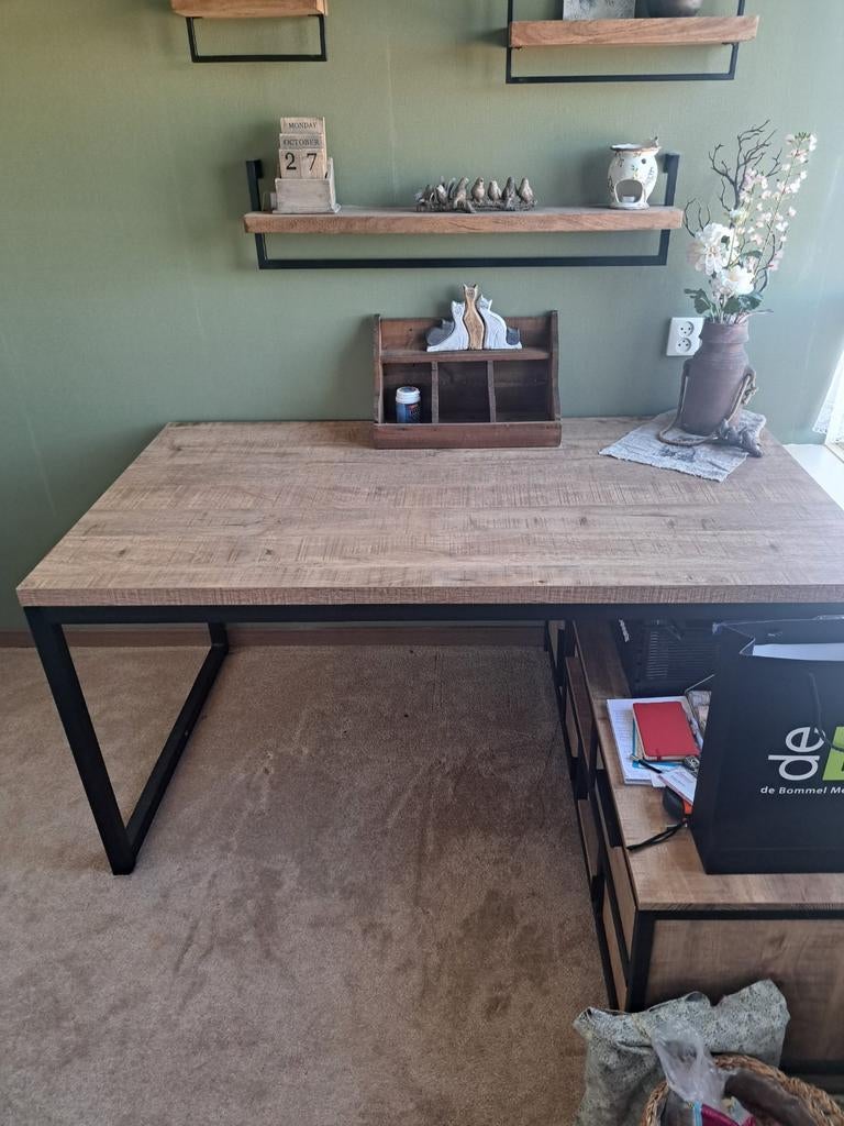 Eettafel mangohout lamulux, Ophalen, 50 tot 100 cm, Zo goed als nieuw, 150 tot 200 cm